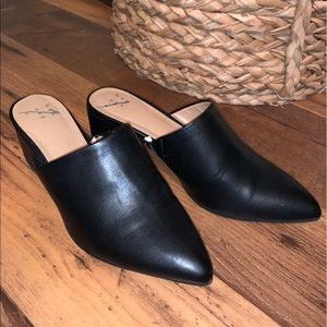 Black faux leather block heel mules size 6